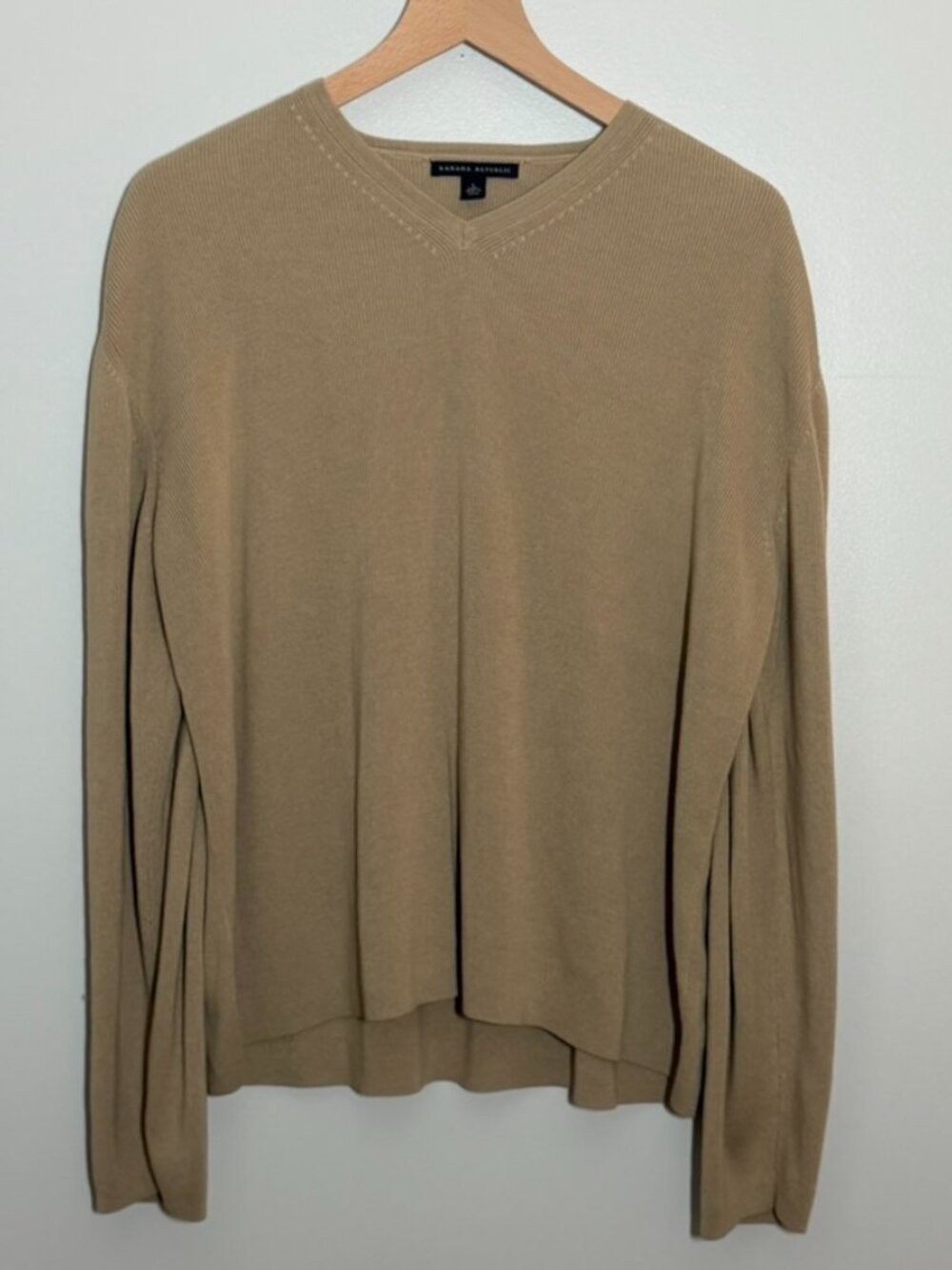 Banana Republic Silk Cashmere Blend Sweater Women’s Large Beige Lightweight Knit